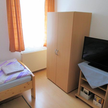 Charmantes Apartment In Mittelfeld Hanovre Extérieur photo